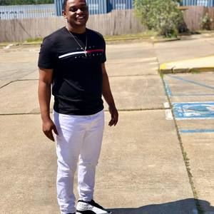 Meet your Posher, Zac